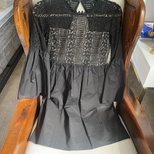Endless rose lace bell sleeve dress